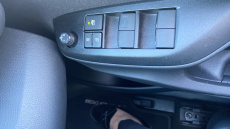 Toyota Yaris Cross 1.5 Hybrid Icon 5dr CVT Hybrid Estate